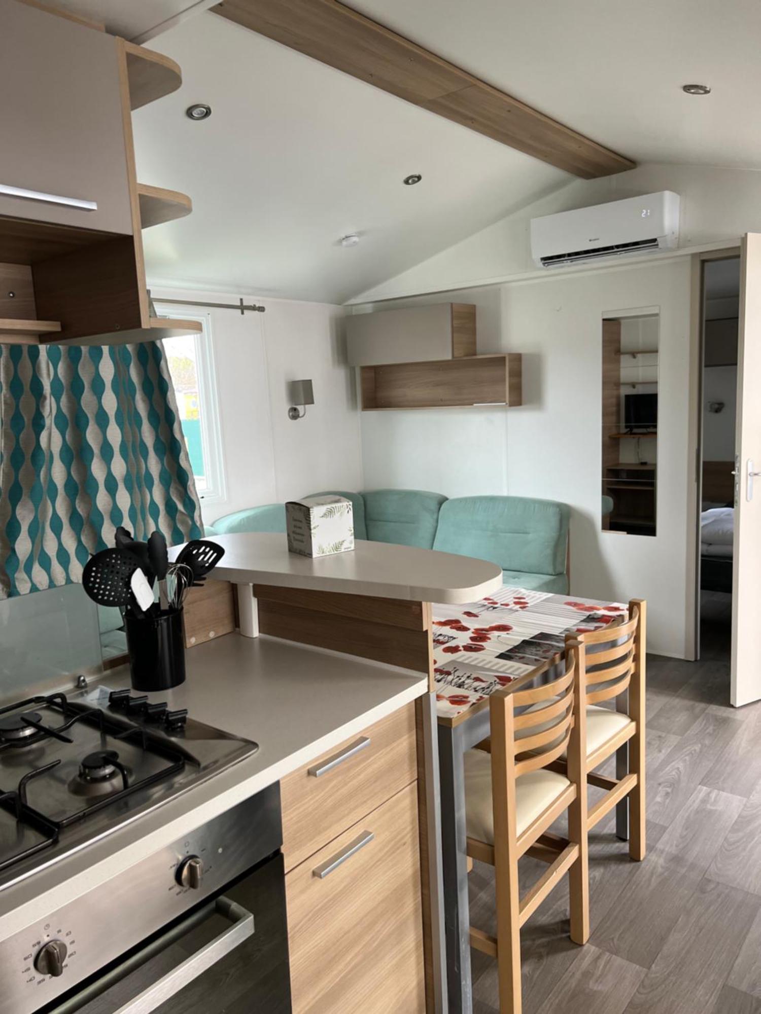 Mobilhome La Carabasse Vias Plage Exterior photo