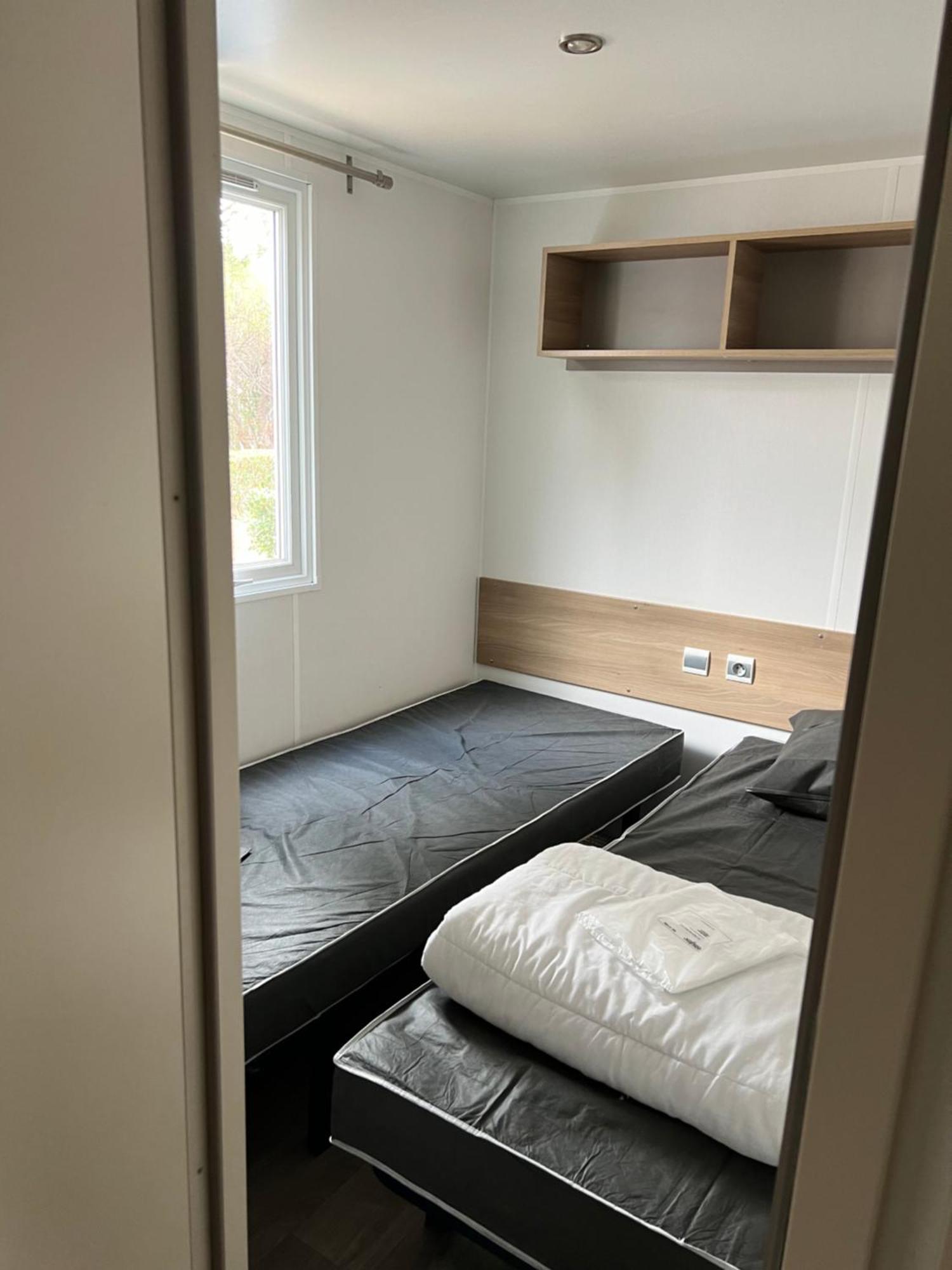 Mobilhome La Carabasse Vias Plage Exterior photo